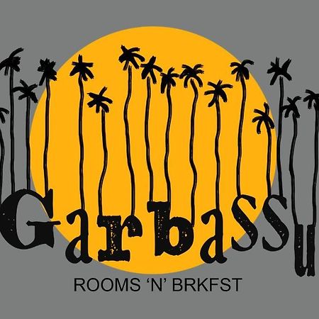 Garbassu Rooms&Breakfast Вараце Екстериор снимка